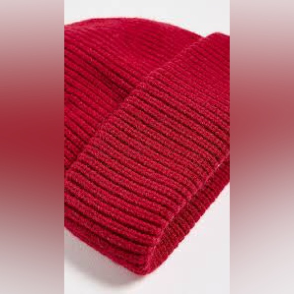 Hat Attack Major Beanie. Red - Picture 3 of 6
